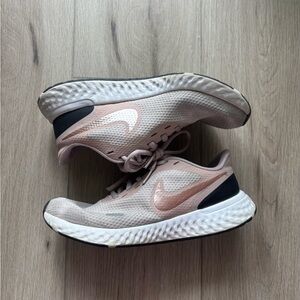 Nike Women's Athletic Shoes - Pink and White